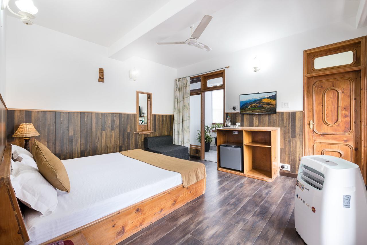 Hotel Kullu Valley Exterior photo
